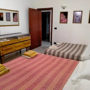 https://il-quadrifoglio-camere-in-stile-vintage.emilia-romagnahotels.net